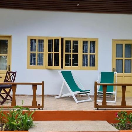 Chez Lester Baie Sainte Anne エクステリア 写真
